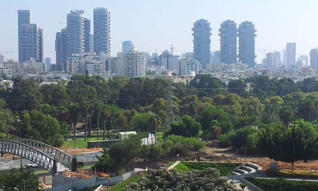 Tel Aviv, Israel, donde el hebreo está vivo